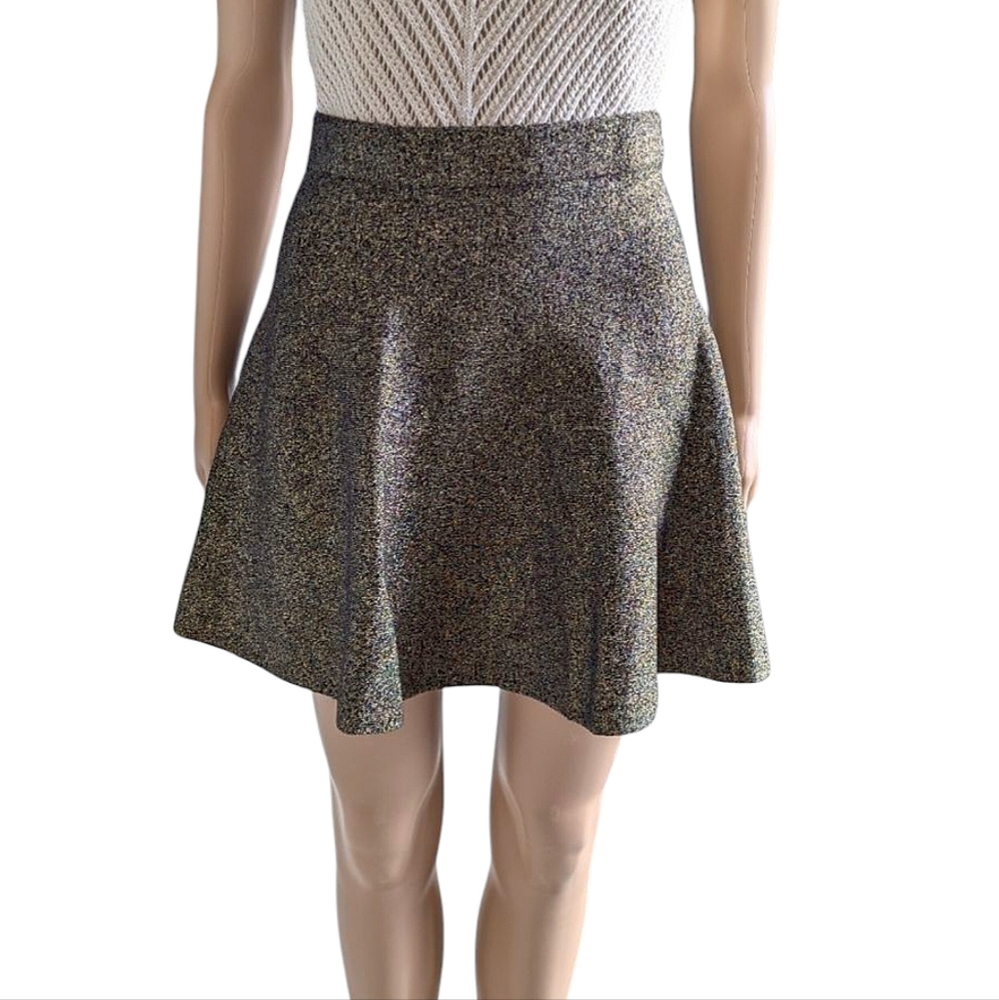 CANDIE'S GREEN METALLIC SKIRT SIZE XL.